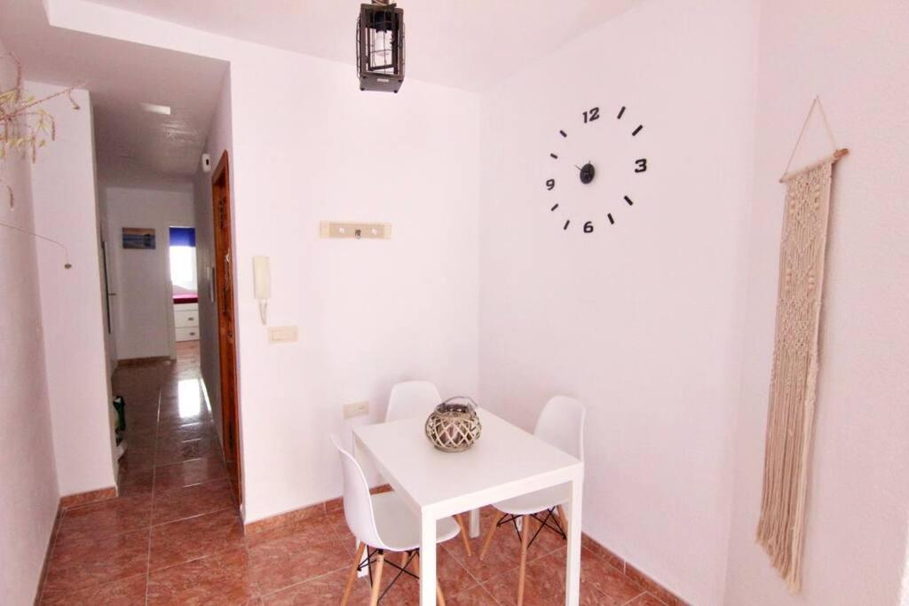Precioso Piso Soleado, Con Vistas A Monumento. Wfi Apartamento Almuñécar Exterior foto