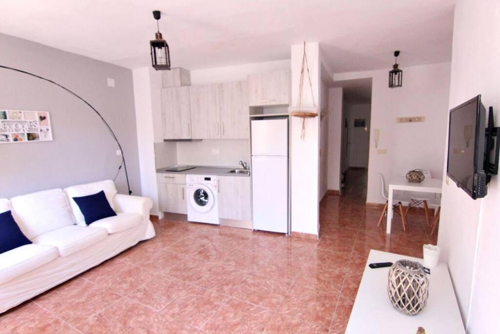 Precioso Piso Soleado, Con Vistas A Monumento. Wfi Apartamento Almuñécar Exterior foto
